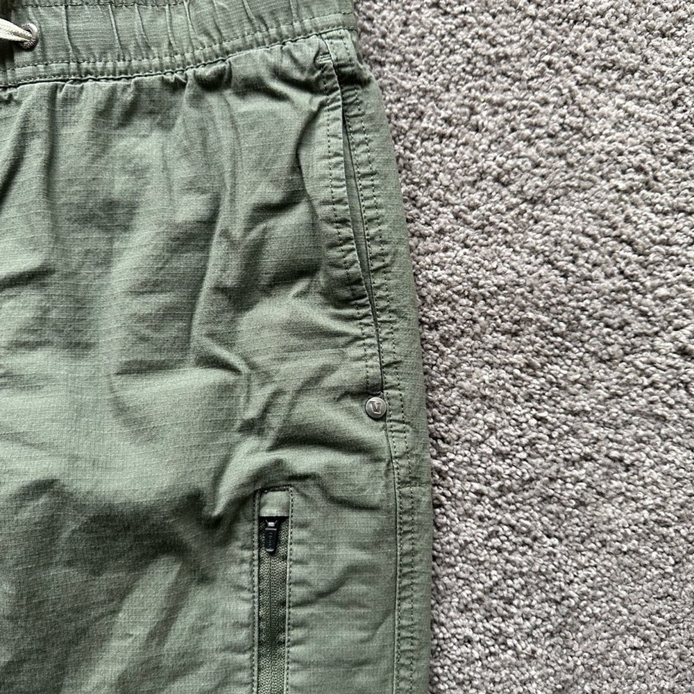 Vuori Ripstop Pants - Picture 3 of 9